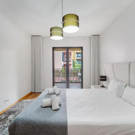 Luxury Living Bu Apartment *