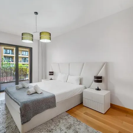 Luxury Living Bu